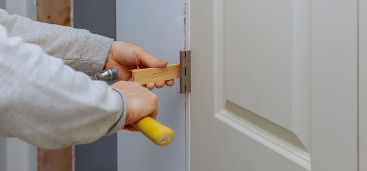 fiberglass entry door repair in West Modesto